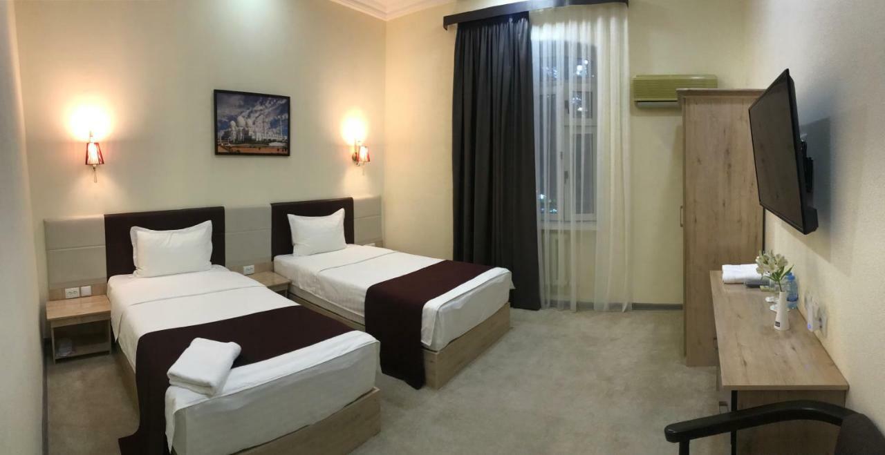 Karavan Street Hotel Tashkent Esterno foto