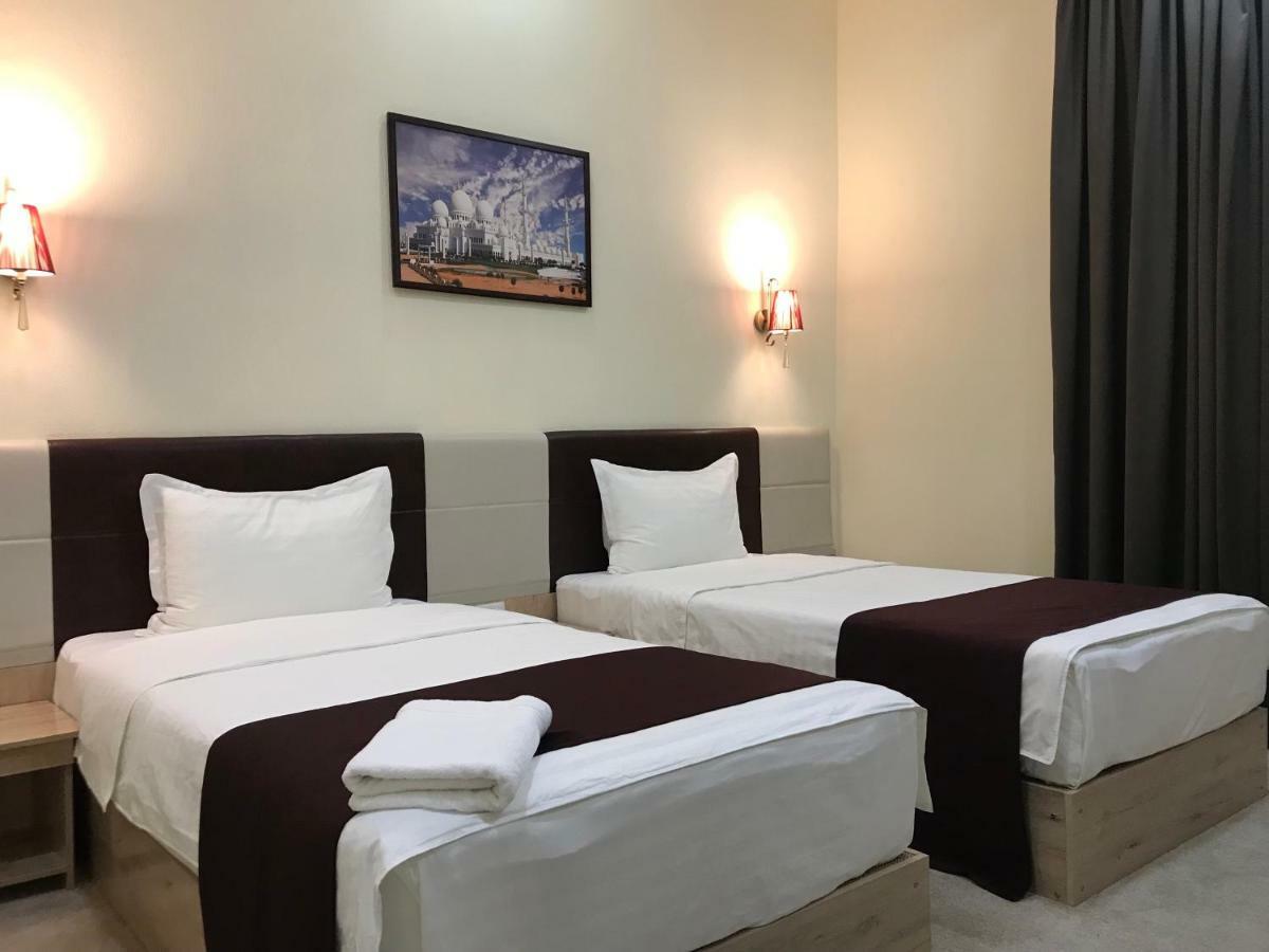 Karavan Street Hotel Tashkent Esterno foto