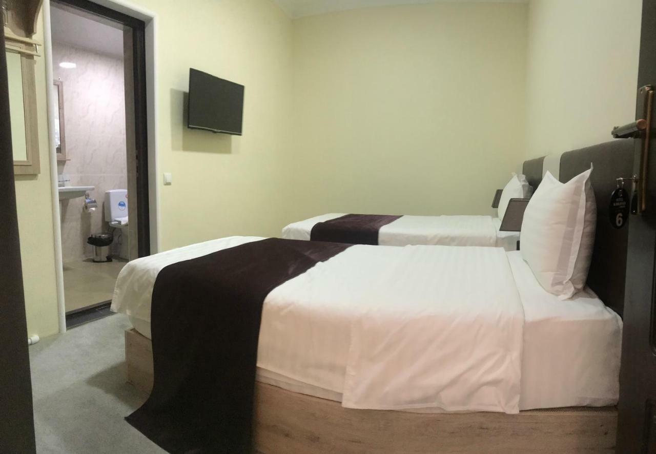 Karavan Street Hotel Tashkent Esterno foto